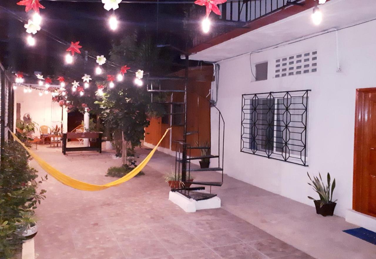 Casa Lao Centro Hotel ซีฮัวตาเนโค ภายนอก รูปภาพ